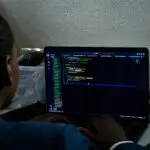 Teknologi dan Etika: Kompas Baru Memilih Jurusan di Era Digital